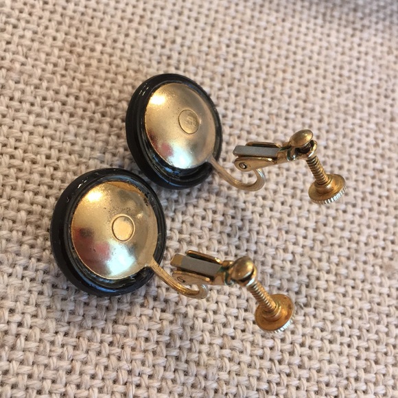 Vintage Black Faceted Glass Button Earrings Clip - Picture 7 of 8